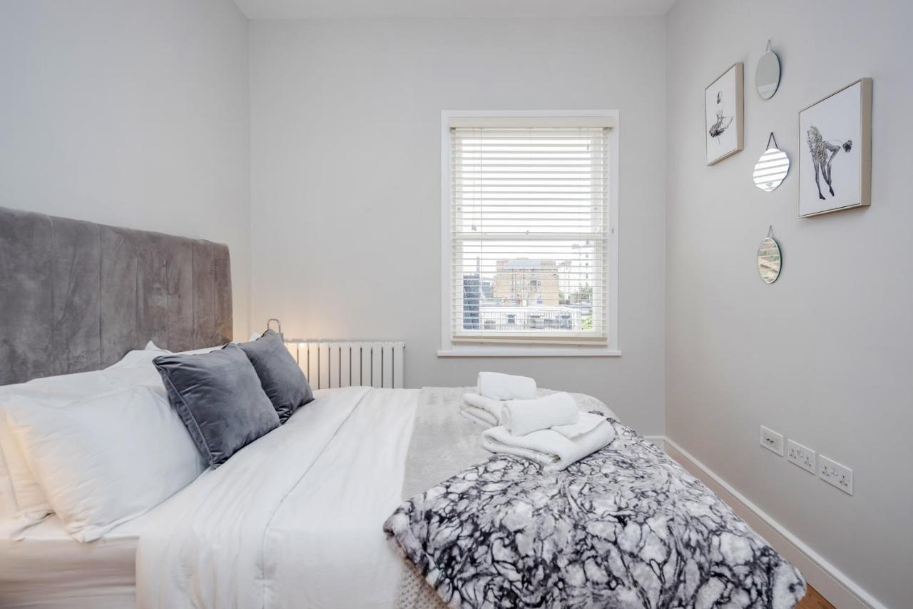 Beautiful 2 Bedrooms Split Level Fulham Apartment London Exterior photo